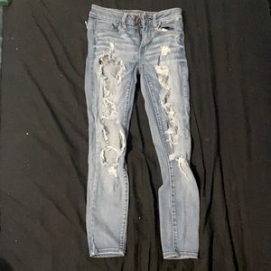 American Eagle, size 0, light wash.